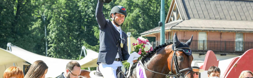 Вадим Черевань выиграл Гран-при CSI2*-W в КСК Отрада!